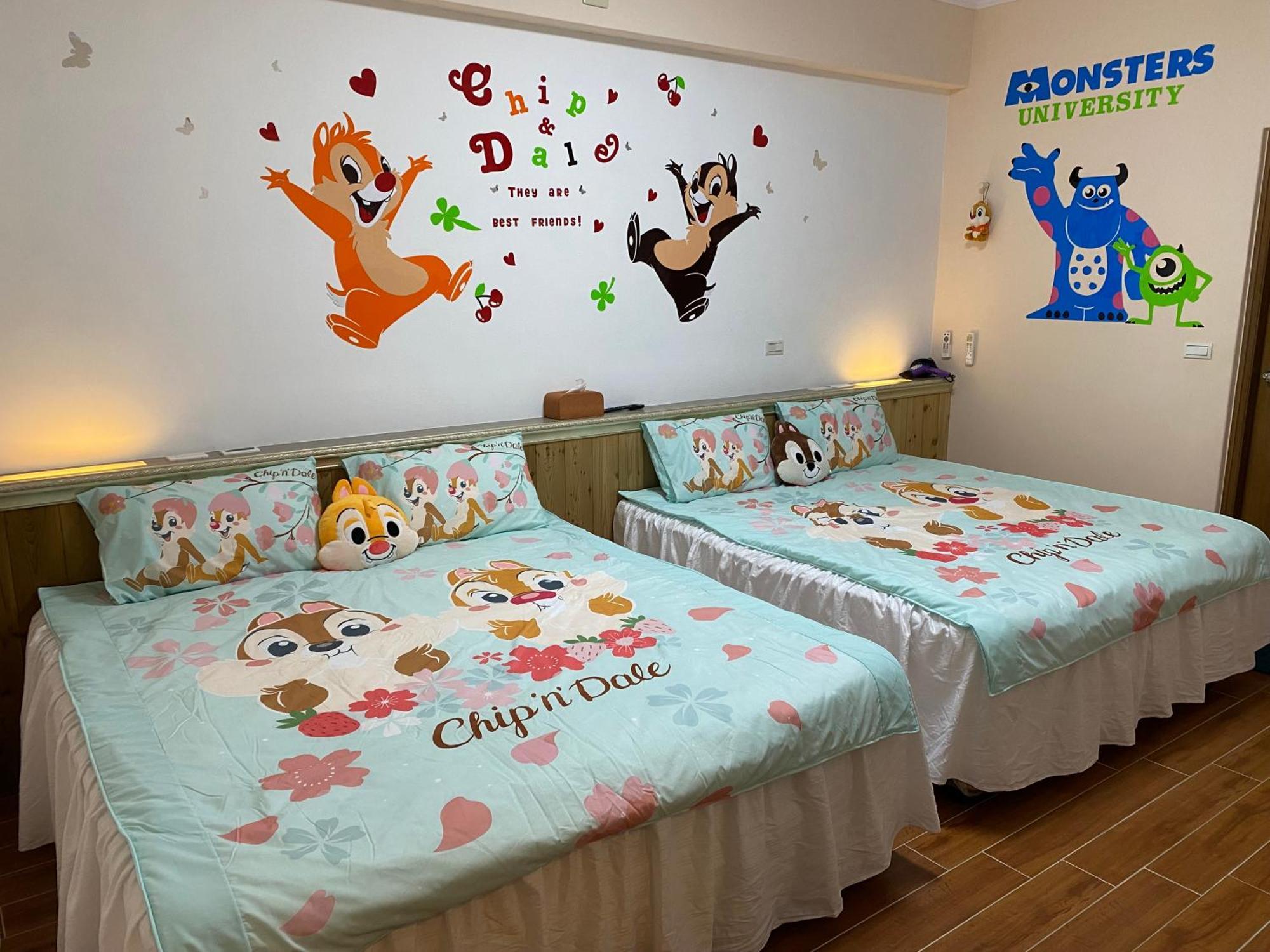 Holby No.8 Elevator Homestay Taitung Room photo