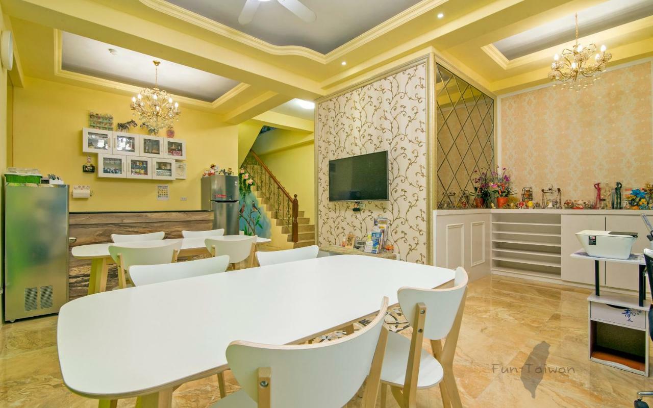 Holby No.8 Elevator Homestay Taitung Exterior photo